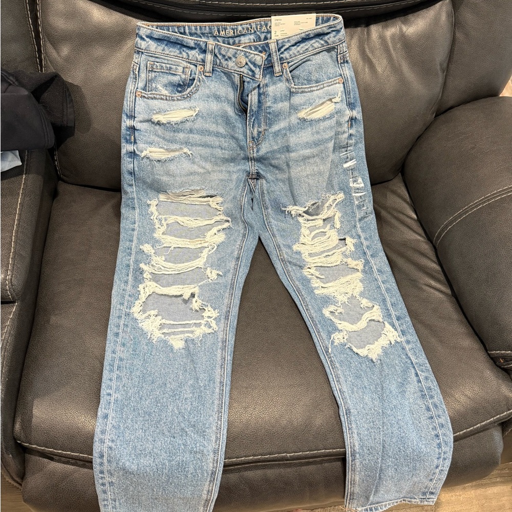 American Eagle Outfitters Stretch Distressed Mom Jeans